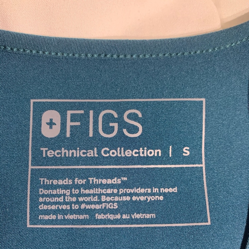 Caribbean blue Casma 3 pocket shirt. No flaws